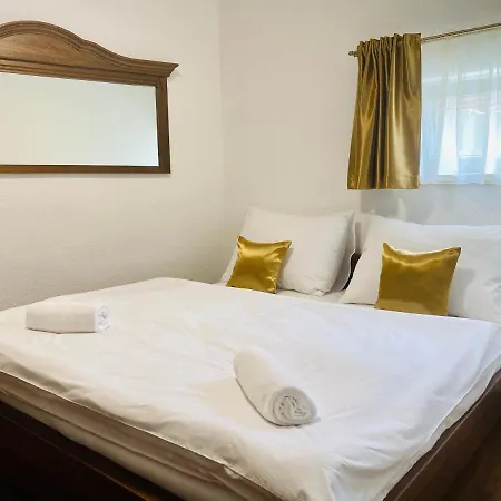 Guest house Viktoria 3*